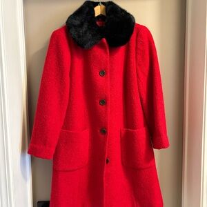 Talbots Red Boucle Wool Blend Coat w/ removable Faux Fur Collar. Petite Medium